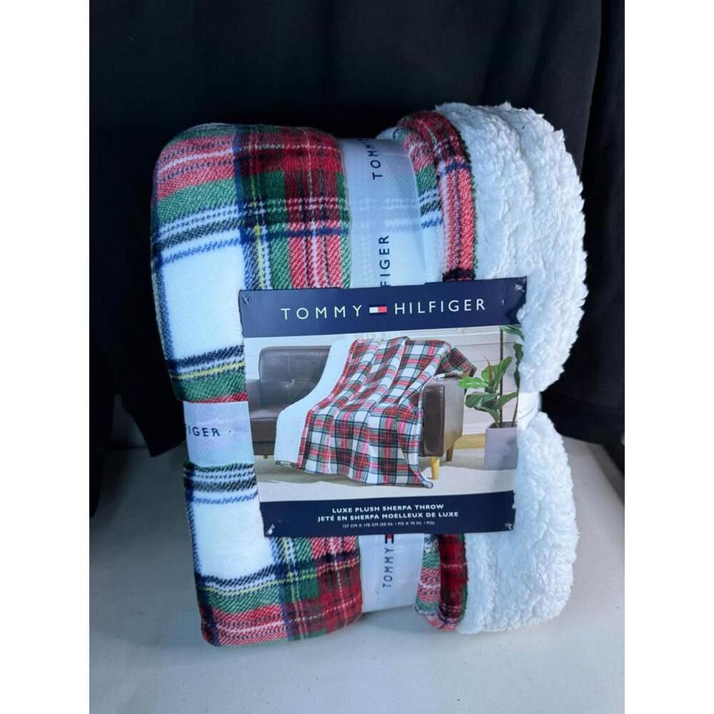 Tommy Hilfiger Plaid Sherpa Throw Blanket New